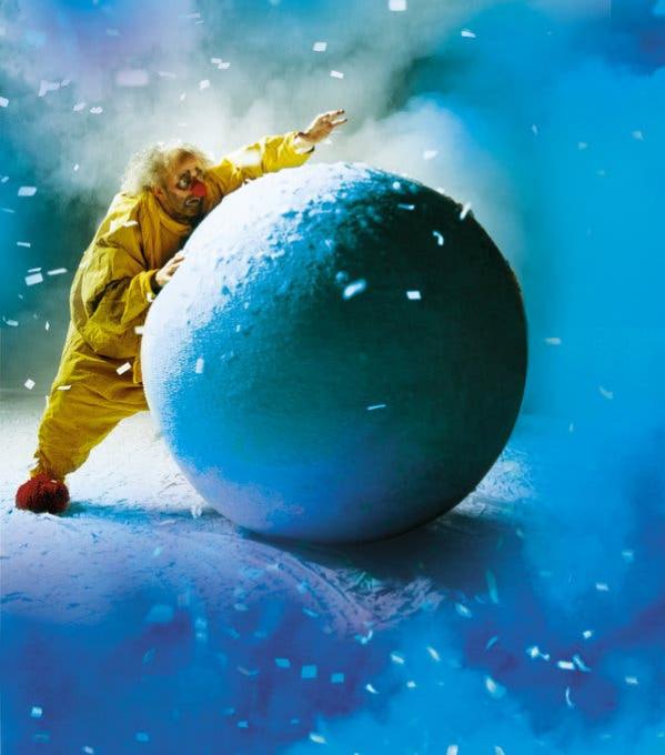 Slava's Snowshow at Stephen Sondheim Theater